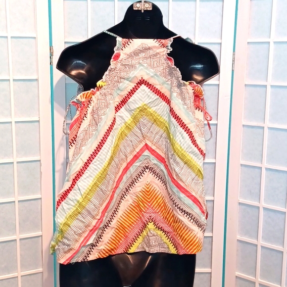 NEW! Ripcurl summer/Beach/Resort top 5472 - Picture 2 of 8